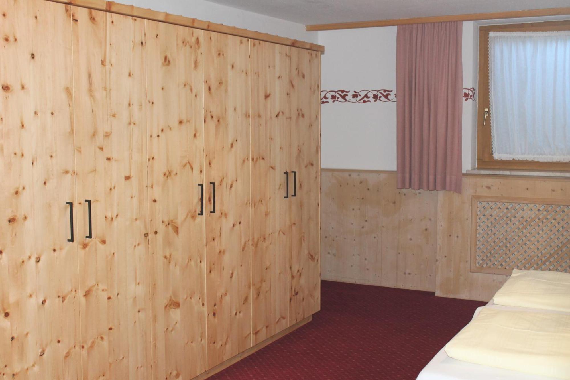 Ferienapartmenthaus Hubertushof Mittenwald Buitenkant foto